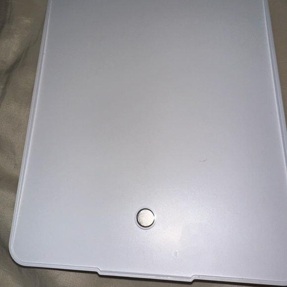 White desk mirror that lights up. Will come with charging wire. - Picture 3 of 6